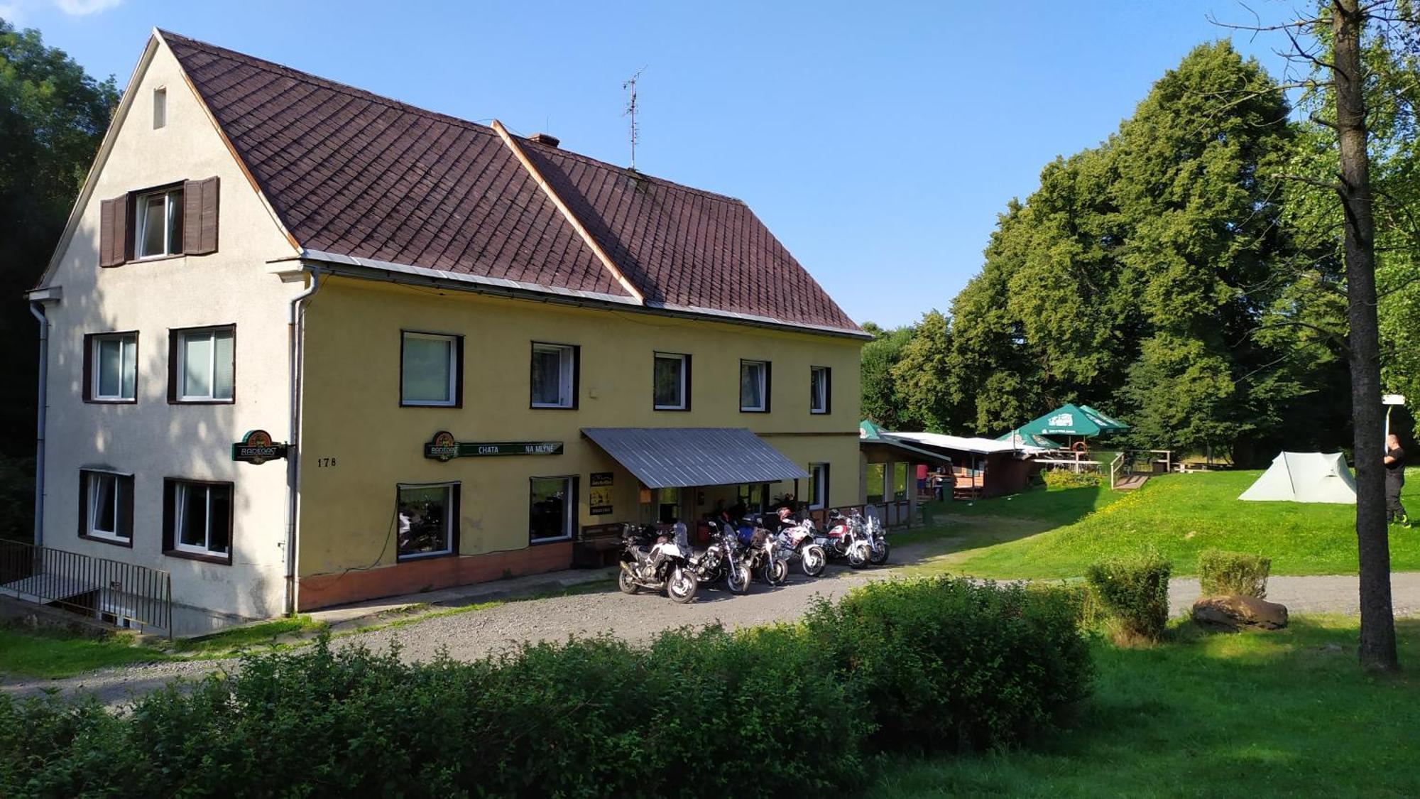 Penzion Chata Na Mlyne Horni Mesto Bagian luar foto